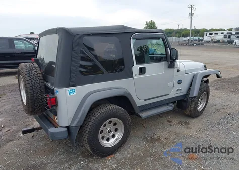 2004 Jeep Wrangler X из США, поврежденный, VIN 1J4FA39S74P793012